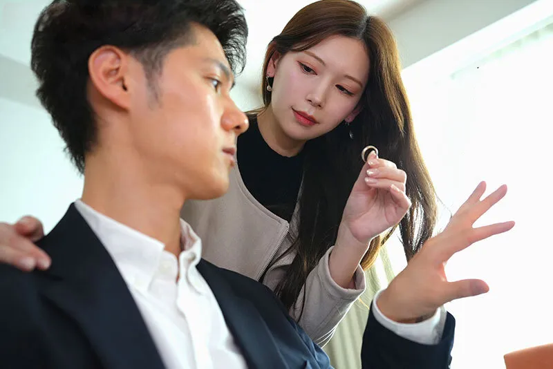 Bà xã đi đi giã ngoại, anh xã ở nhà bị nhỏ em cô vợ gạ chịch không trượt phát nào